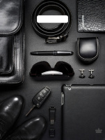 Пакет вырубная ручка 400х310х0,060 ламин Деловые в черном /50/500