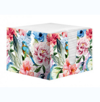 Салфетки  Лилия 100л белые в коробочке Жардин 